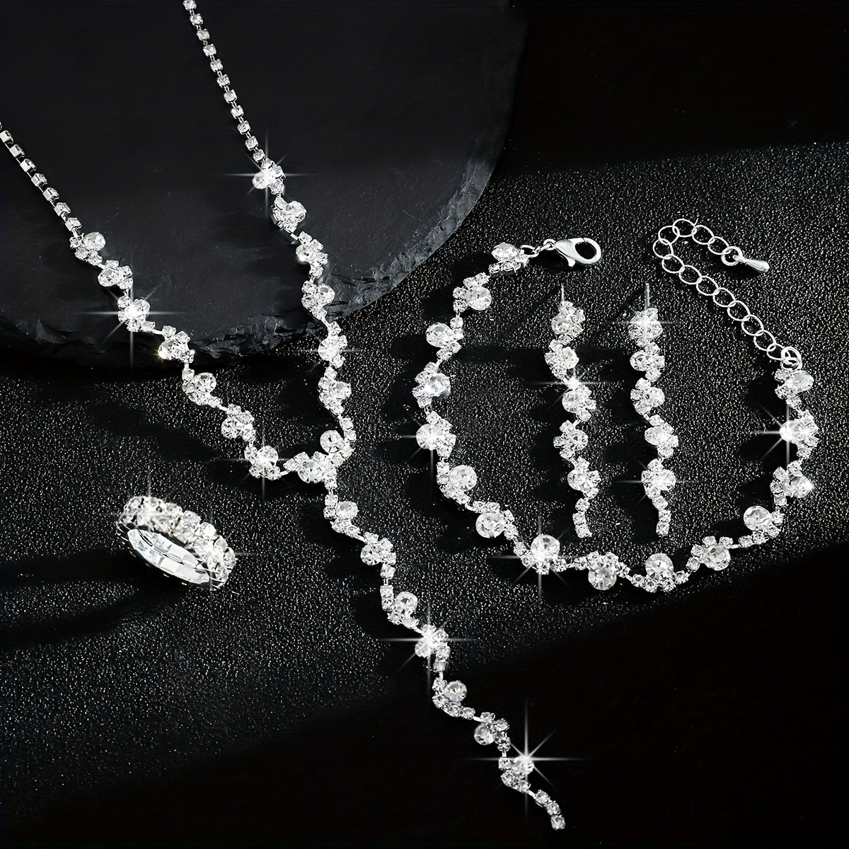 Valerine | Luxurious Sparkling Floral Jewelry Collection