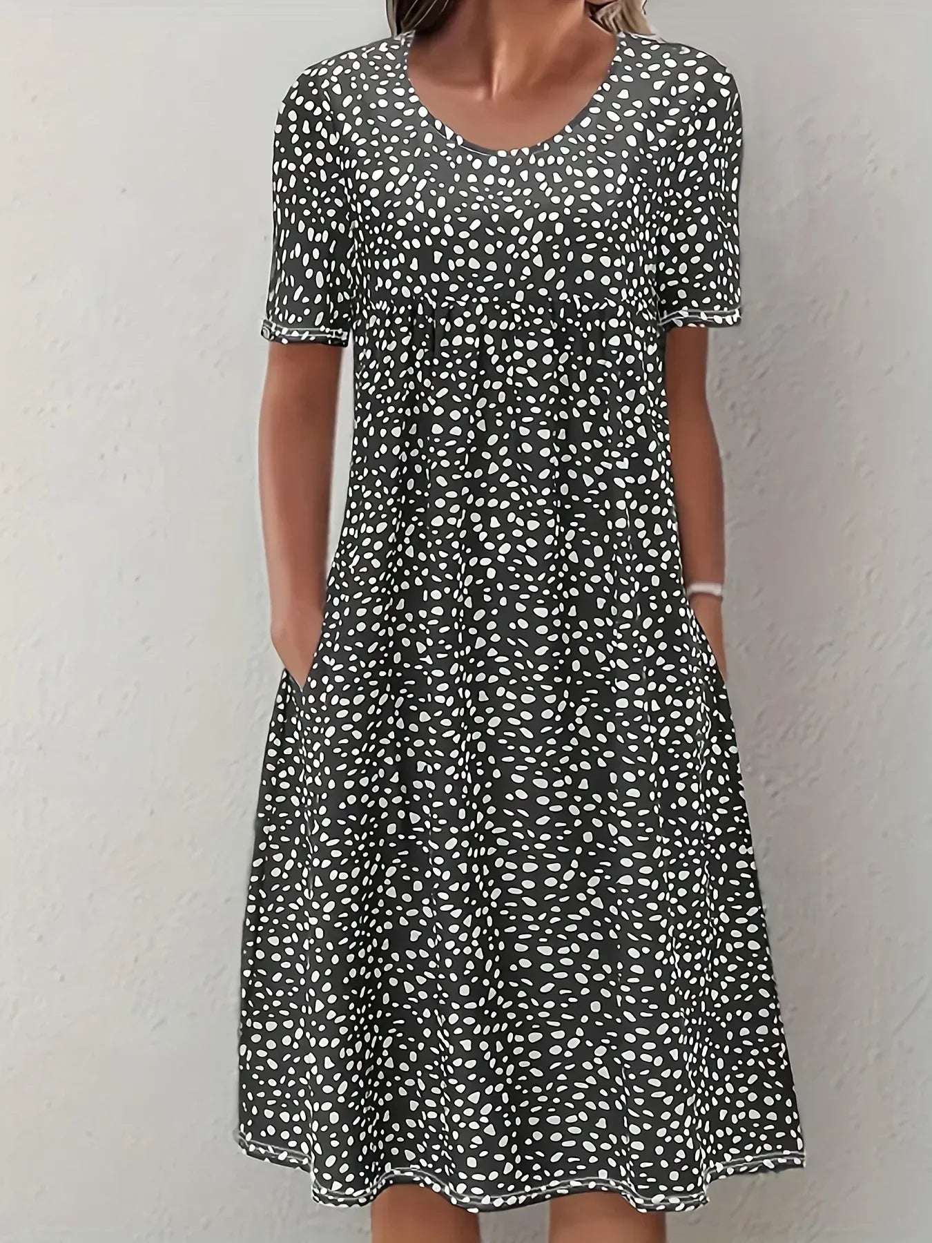 Senna - Elegant Tummy Covering Dress