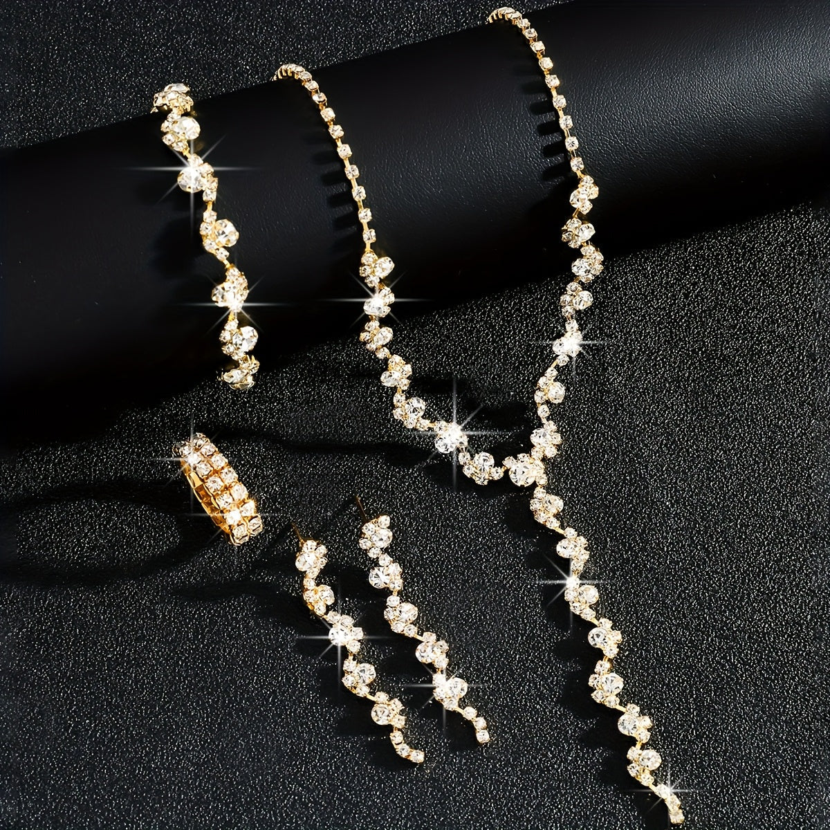 Valerine | Luxurious Sparkling Floral Jewelry Collection